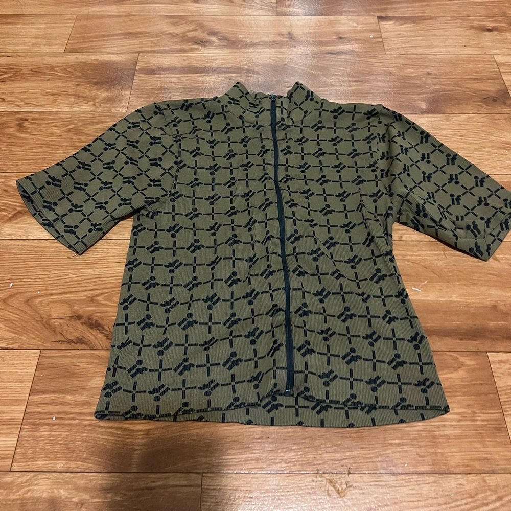 Iets frans monogram double zipper mock neck top size medium